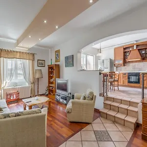 Apartment Marmont