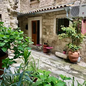 Apartment Venus Of The Palace - New Renovated