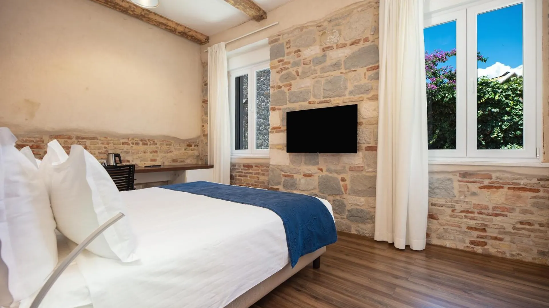 Azur Palace Luxury Rooms Split